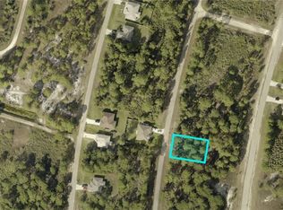 625 Flamingo Ave S, Lehigh Acres, FL 33974