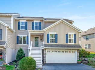 405 Wendover Way, Lancaster, PA 17603