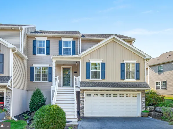 405 Wendover Way, Lancaster, PA 17603