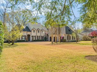 446 Saint Nick Dr, Memphis, TN 38117