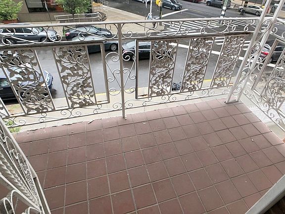 4th image of 31-07 Newtown Ave #Top