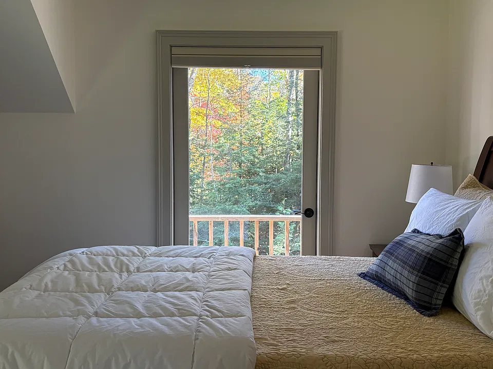 457 East St #1