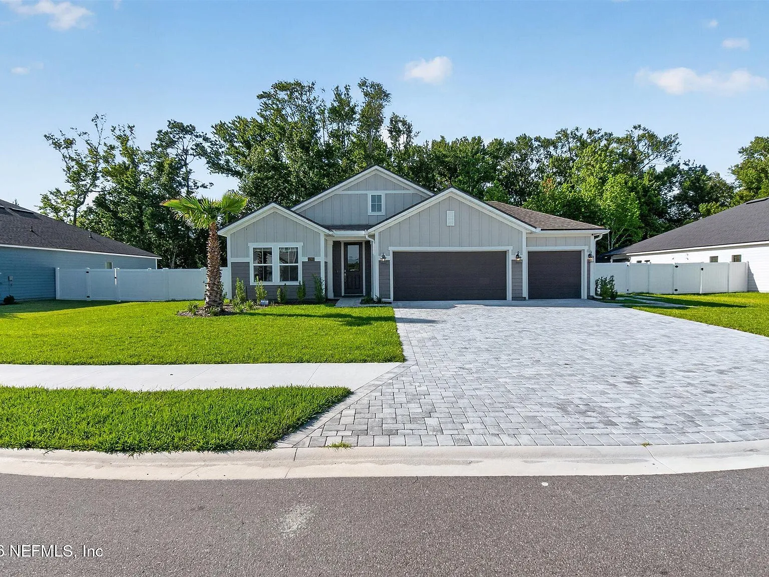 4 bed, 3.0 bath, 2336 sqft, $3,500 — Photo 3
