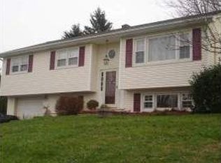 8 Timothy Ln, Vernon, NJ 07462
