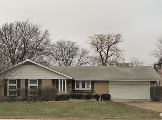 510 Deerfield Rd, Deerfield, IL 60015