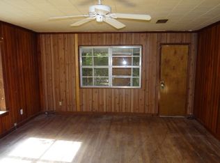 278 Blueberry Rd, Freeport, FL 32439