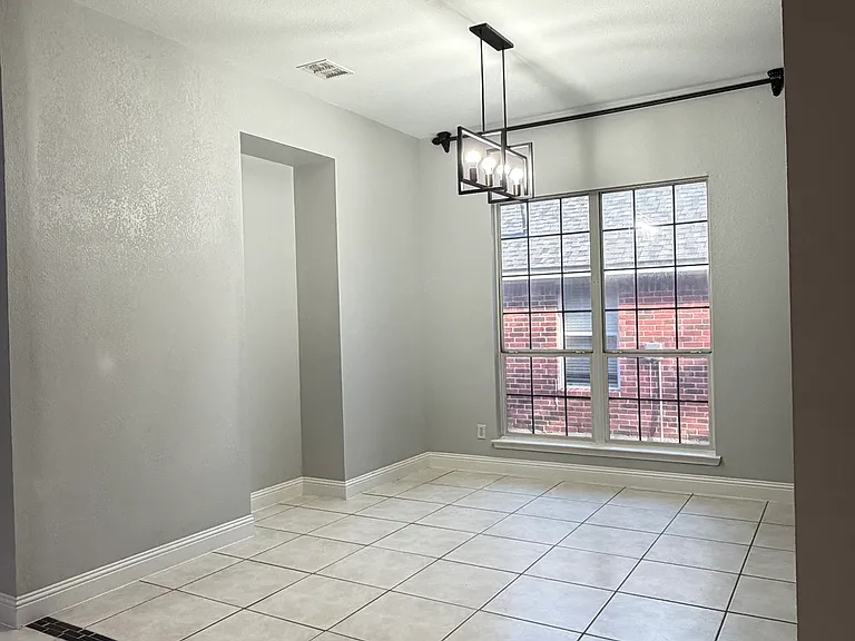 3527 Tamarack Dr — Photo 13