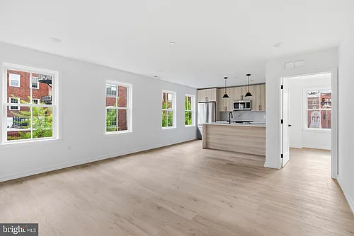 208 Vine St #3G Photo 1