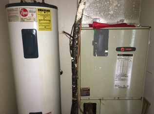 130 Peacock St, Cleburne, TX 76031