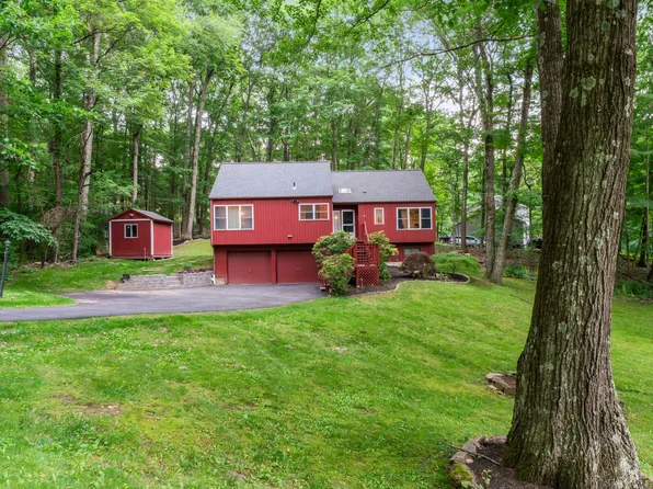 2 Beardsley Road, New Milford, CT 06776