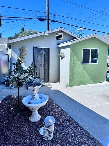 767 E Monterey Ave #B Photo 1