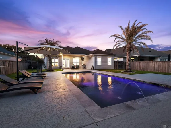 12696 Solemn Oaks Ave, Baton Rouge, LA 70818