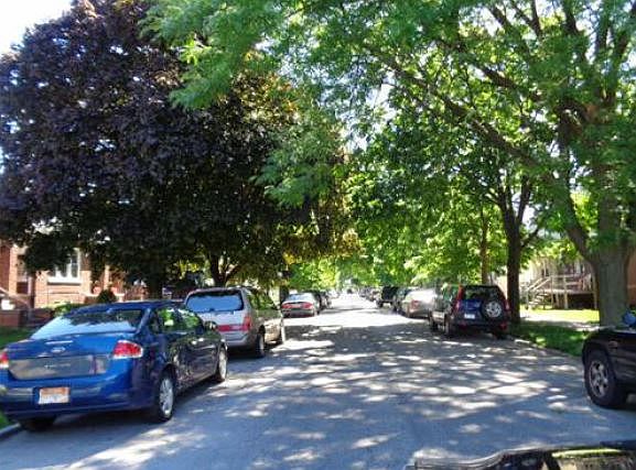 2nd image of 3621 W 61st St