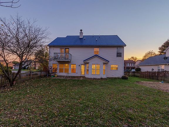 4th image of 213 Hillbrook Dr