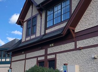6 E Market St APT E, Black Mountain, NC 28711