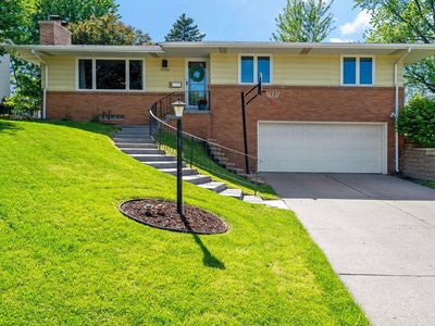 3324 Skycroft Dr, Saint Anthony, MN, 55418
