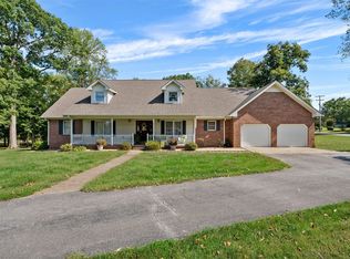 2974 Old Gallatin Rd, Scottsville, KY 42164