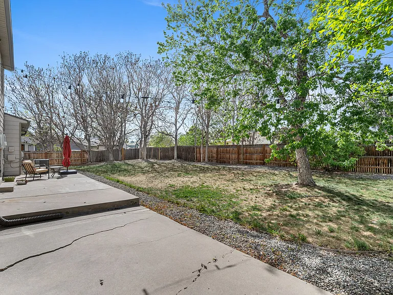 15083 E 43rd Ave — Photo 36