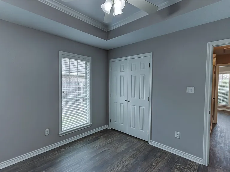113 Karten Ln — Photo 23
