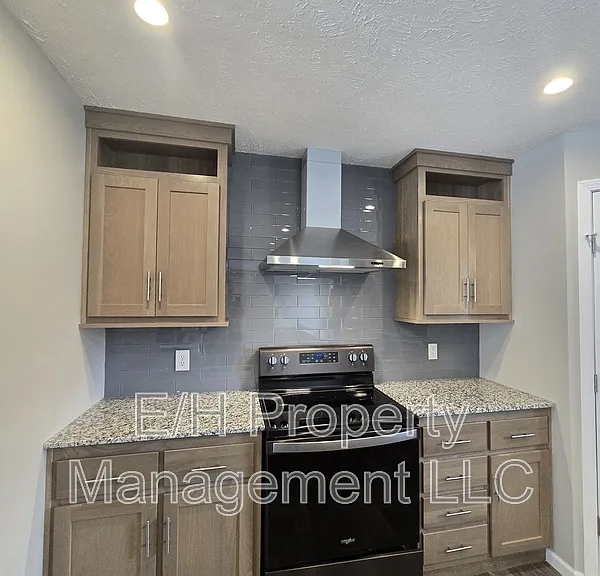 501 S Edwards Ave #1 — Photo 12