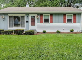 6412 Powell St, Downers Grove, IL 60516