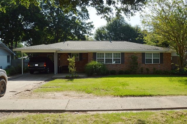 1st image of 205 S Sewell Pl