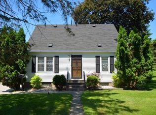 2455 13th Ave E, North Saint Paul, MN 55109