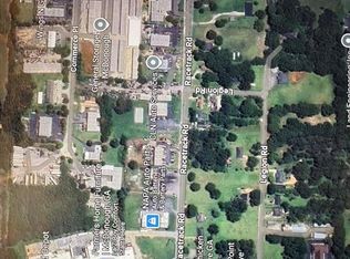 102 Racetrack Rd, McDonough, GA 30253