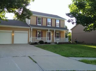 15446 S Bradley Dr, Olathe, KS 66062