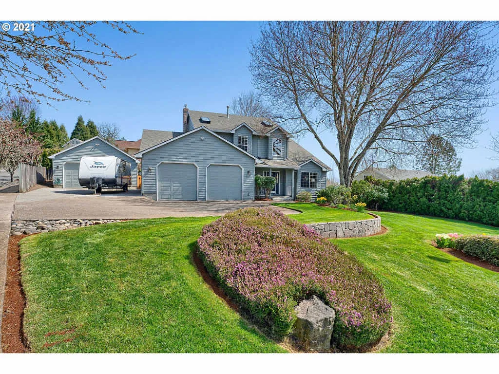 3223 Arch Knoll Dr photo 1