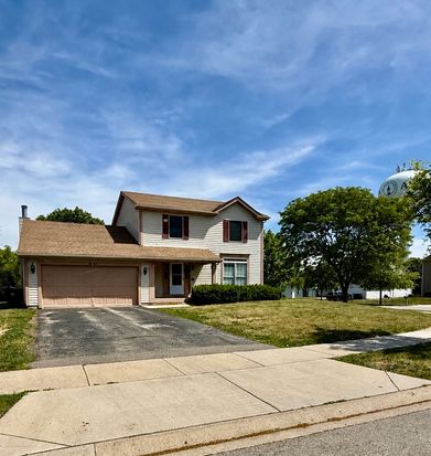 1610 Hartley Dr, Algonquin, IL 60102