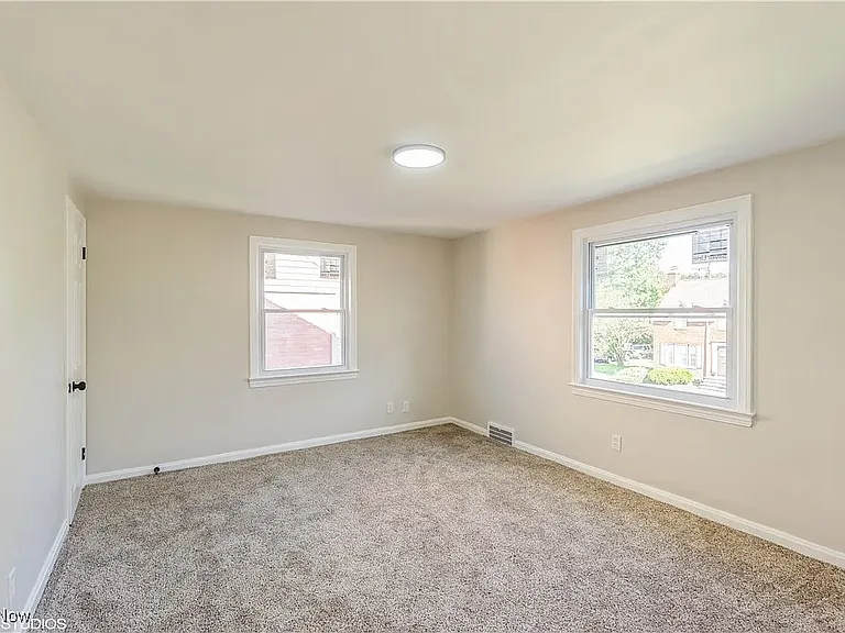 3866 E Antisdale Rd — Photo 22