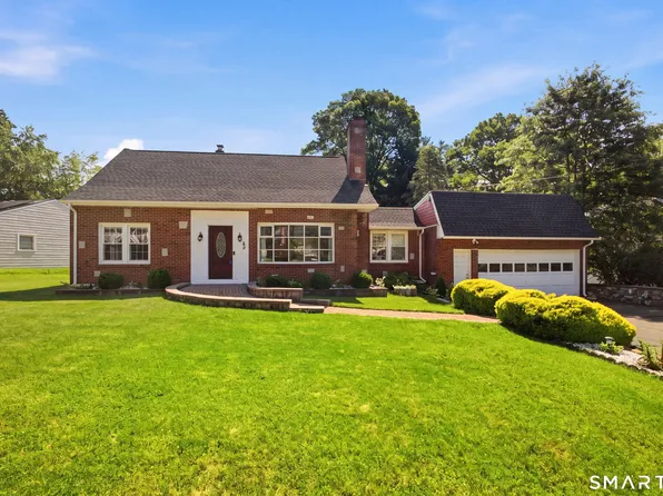 65 Sidehill Road, Hamden, CT 06517