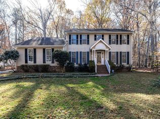 109 Mel Oaks Dr, Chapel Hill, NC 27516