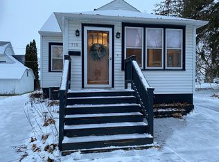 718 Keep St, Darlington, WI 53530