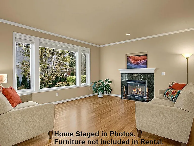 13570 NE 202nd St — Photo 3