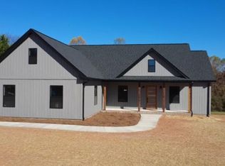 339 Jessup Grove Church Rd, Pilot Mountain, NC 27041