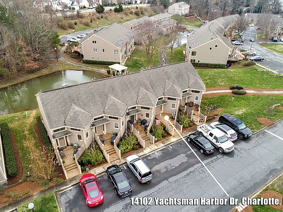 2nd image of 14102 Yachtsman Harbor Dr