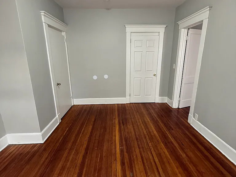 429 Ellsworth Ave #1L — Photo 12