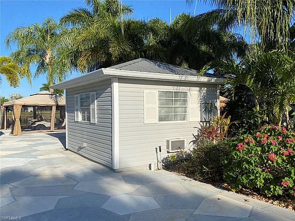 3rd image of 5712 Brightwood Dr