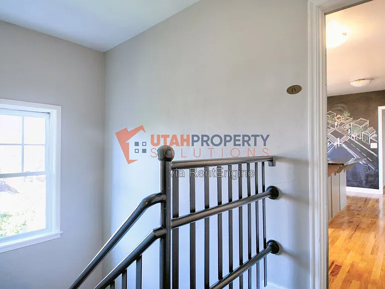 61 N T St #6 — Photo 18