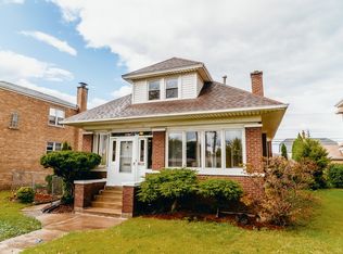 6410 W Raven St, Chicago, IL 60631