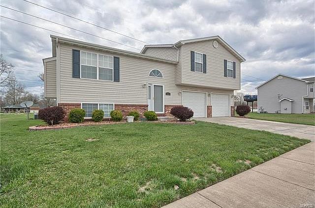 1st image of 2161 Hunters Point Dr