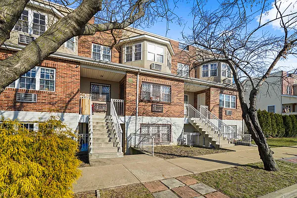 Sold by Keller Williams Realty Landmark II | media 2