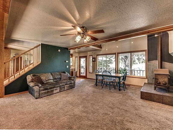 5th image of 20610 Nob Hill Cir Unit 3/LOT95