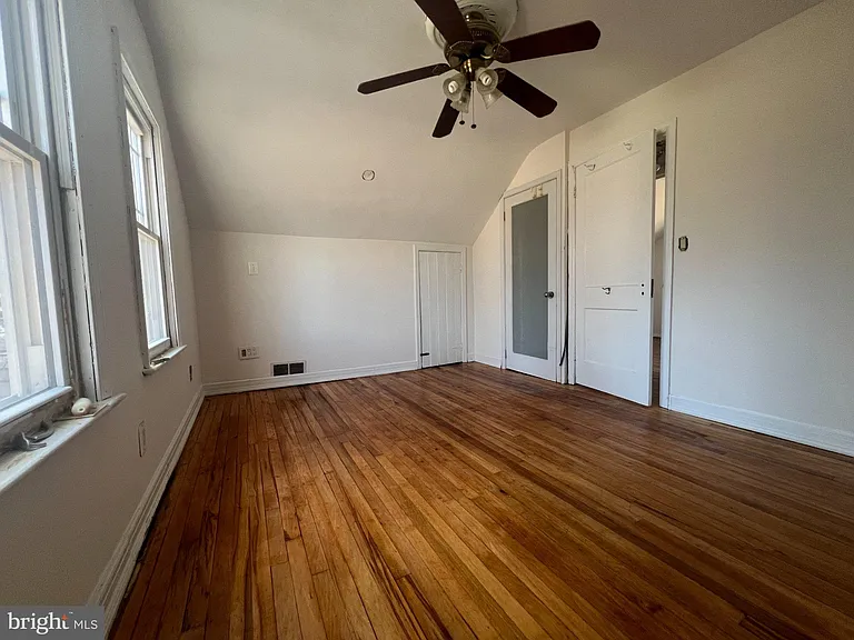 5810 Mount Vernon Dr — Photo 13