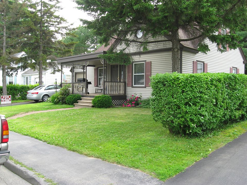 2nd image of 15 Collette St