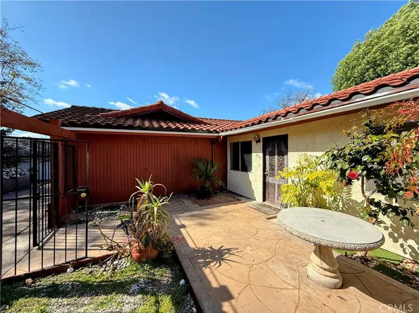 4792 Beaumont Dr, La Mesa, CA 91941