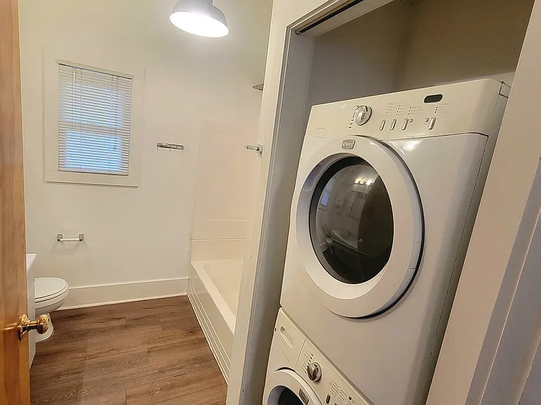 122 N 3rd St #230 — Photo 13