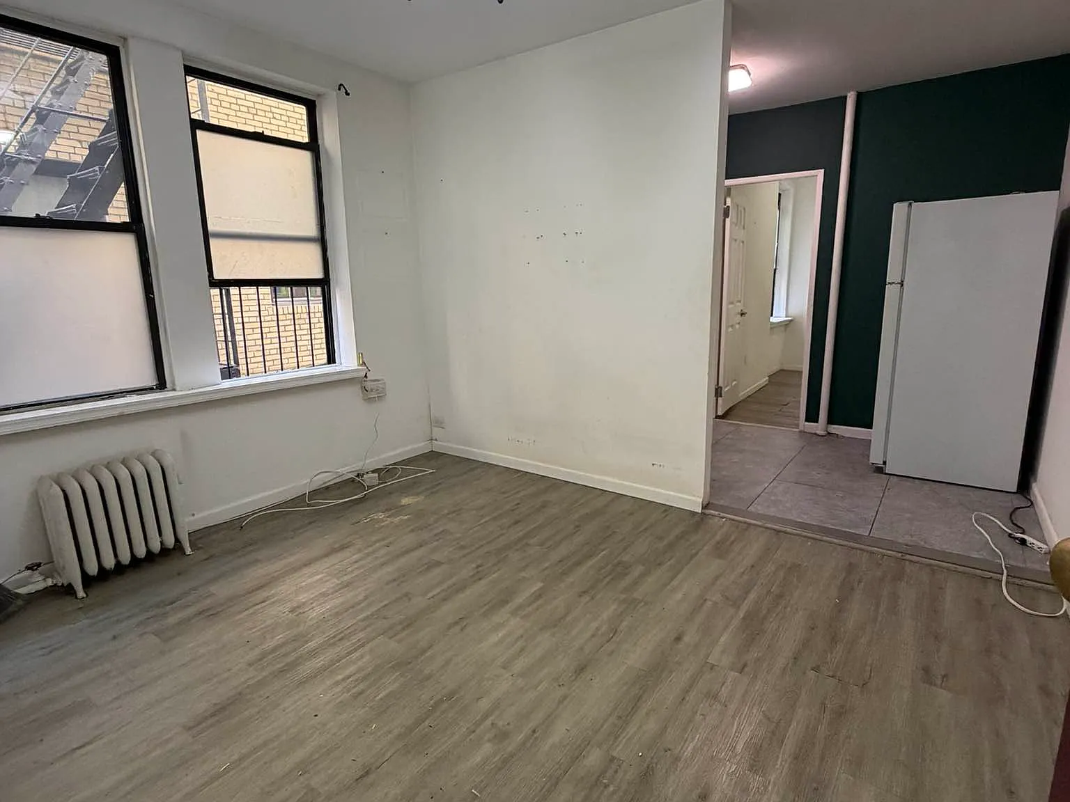 37-09 30th Avenue — Photo 3